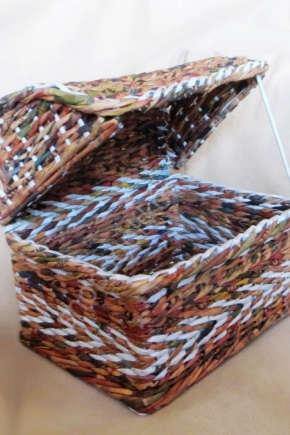 Caskets made of newspaper tubes: how to do it yourself?