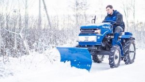 Oštrica na mini traktoru: odabir i izrada sami